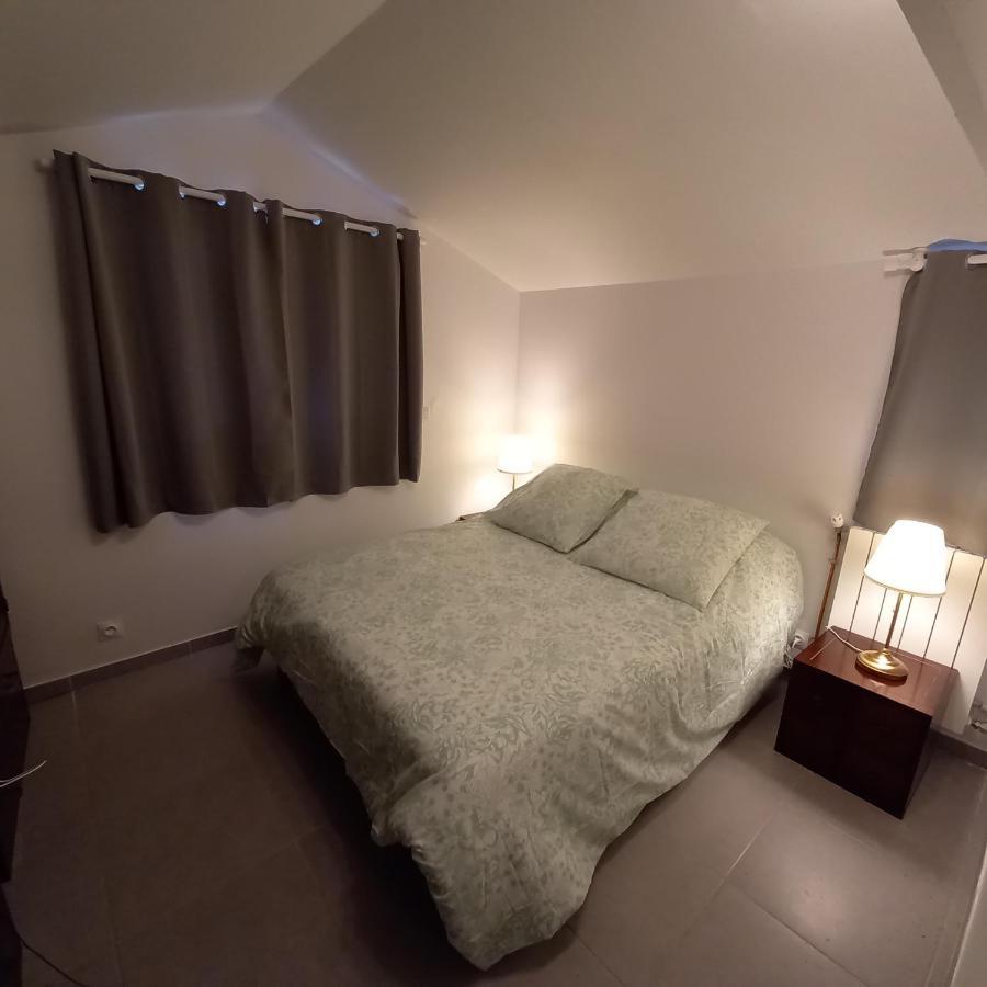 Bed and Breakfast La Petite Campagne Blaru Екстер'єр фото